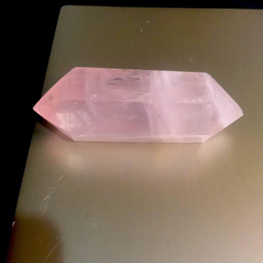 Rose quartz double point imperfection on tip
